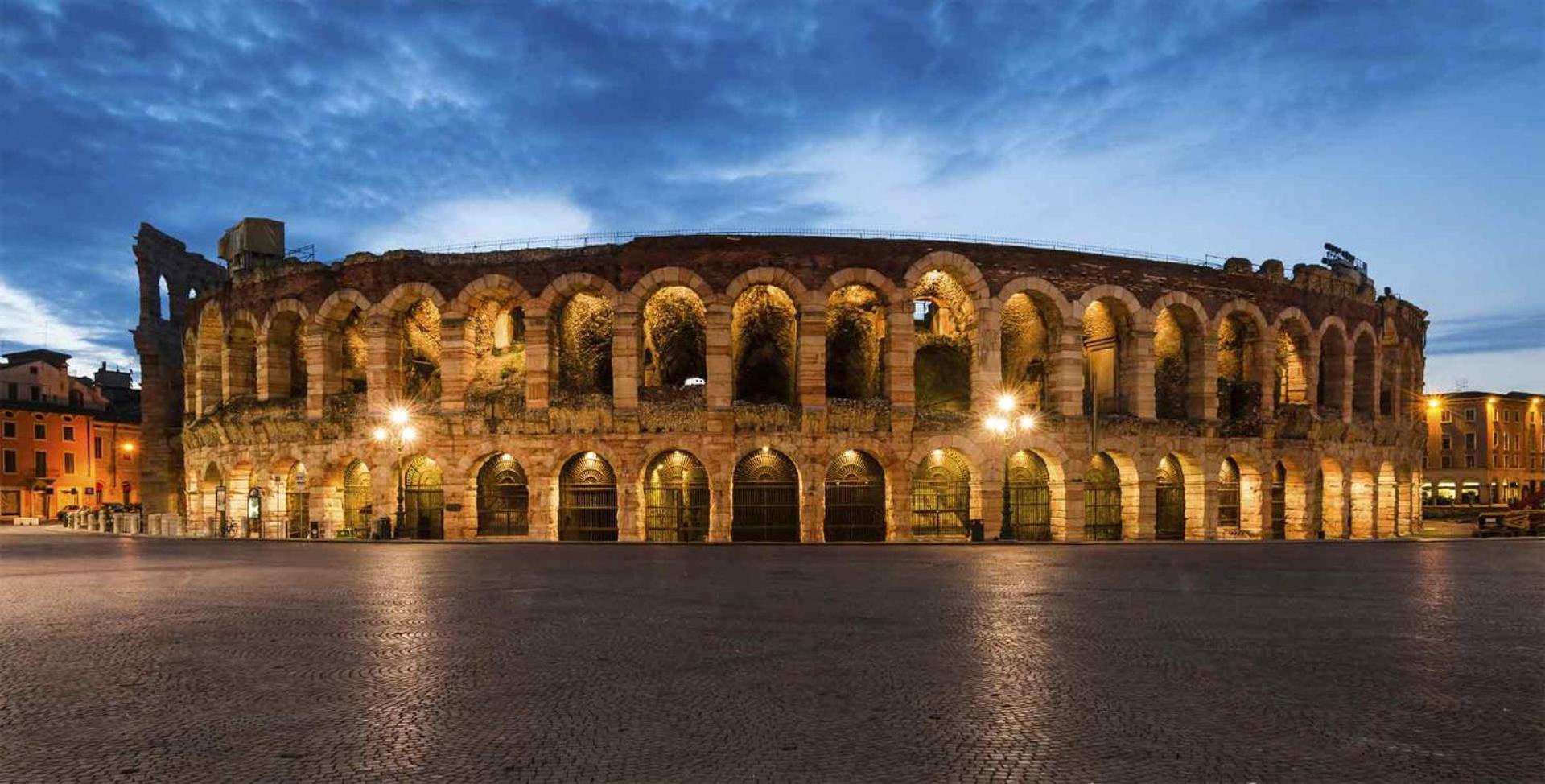 ヴェローナ-Near Arena & Parking - Pet Friendly Historical Arena Palaceアパートメント エクステリア 写真
